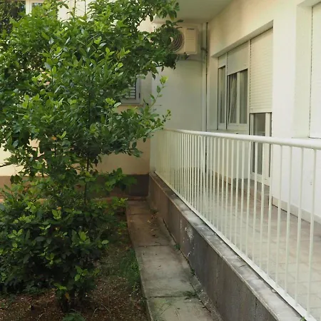 Little Cherry Apartman